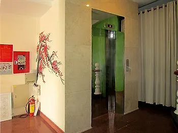 Heaven Hotel Da Nang 0*,  Vietnam